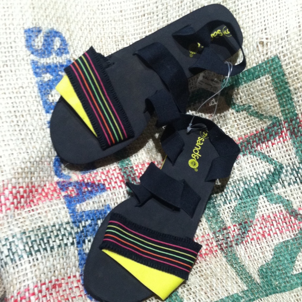 NWT Sand & Sun Sandals